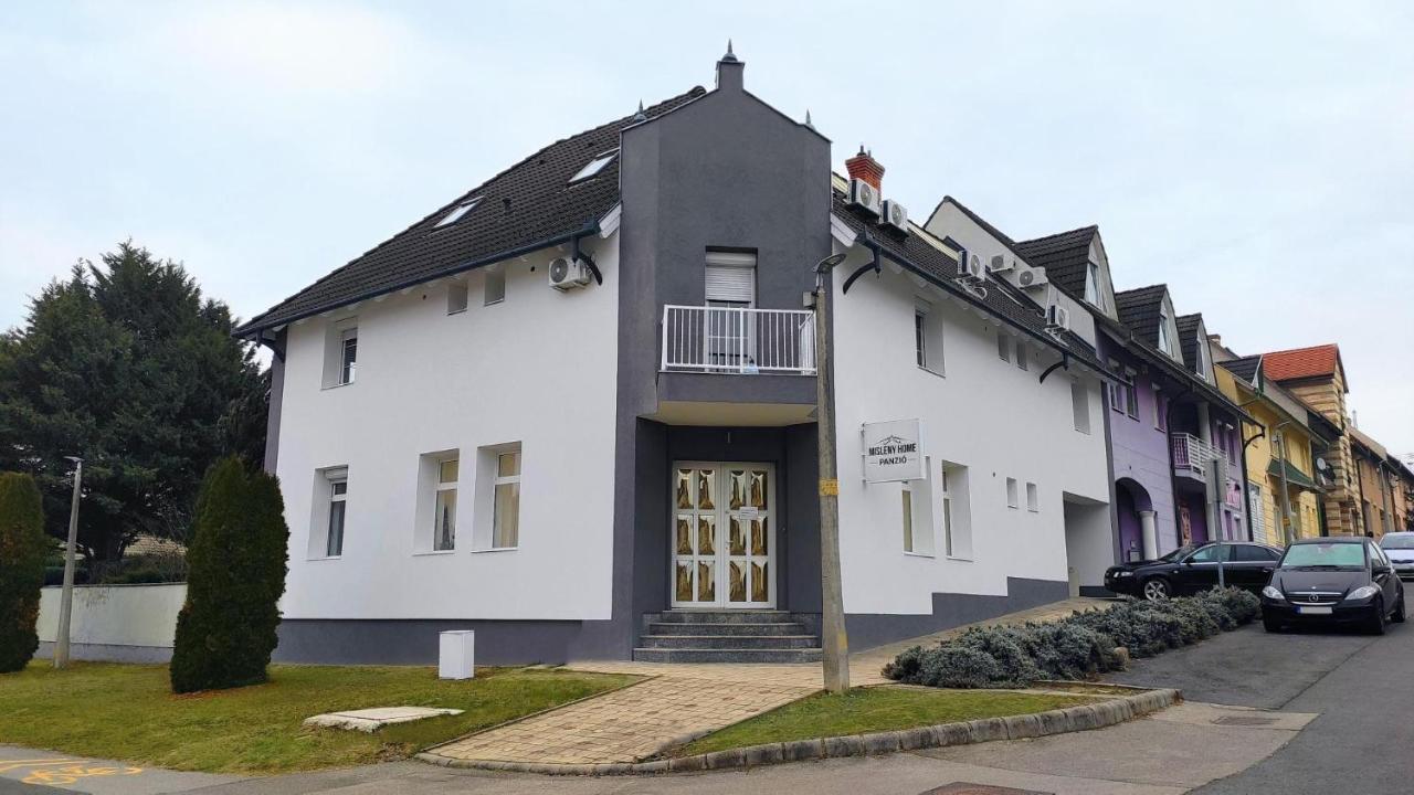 Misleny Home Kozarmisleny Dış mekan fotoğraf